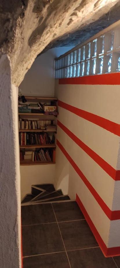 Maison Pierre Et Voute Au Coeur Du Village بالازوك المظهر الخارجي الصورة